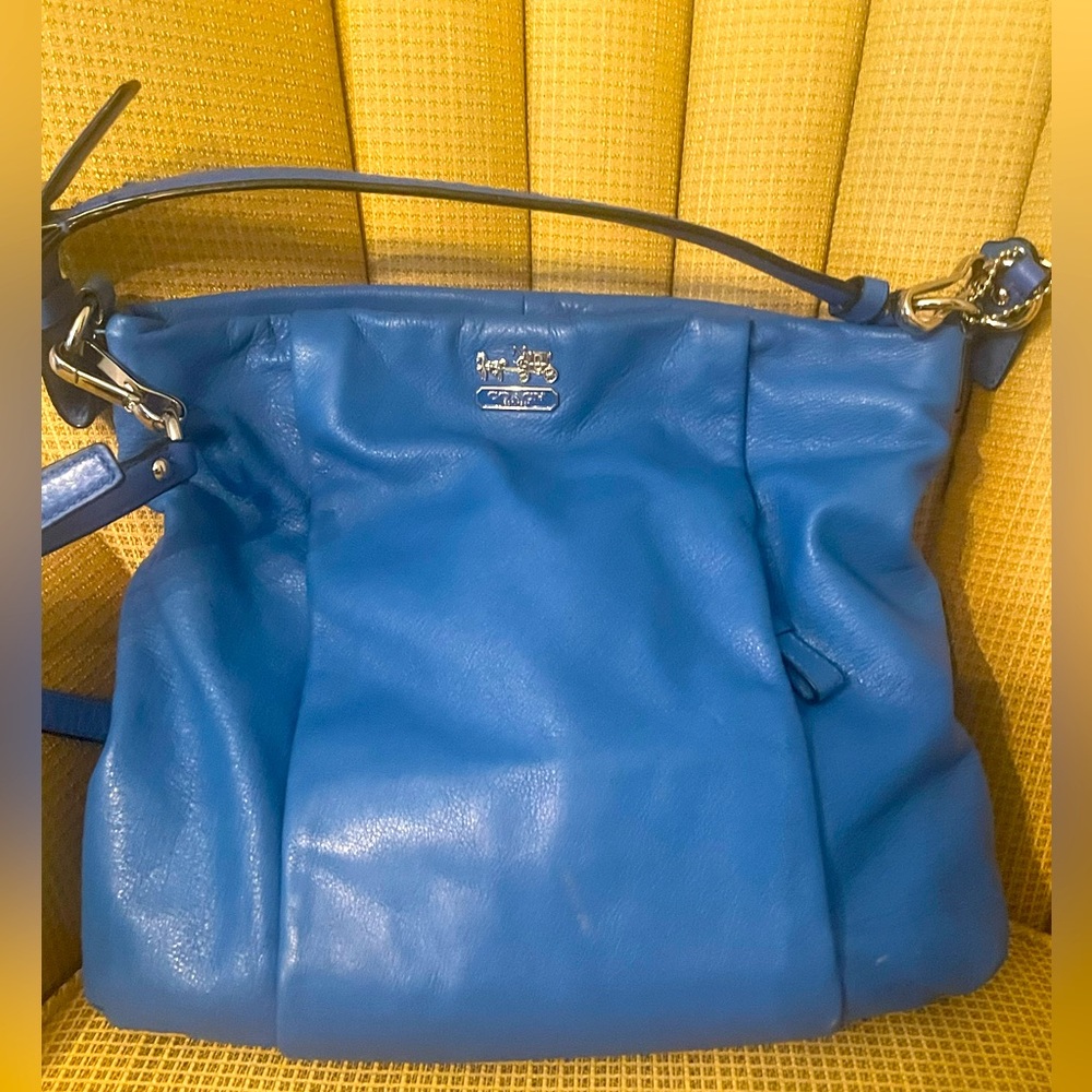 Coach Isabella Madison  Leather Shoulder Bag, Hobo Bag , Hobo 21224